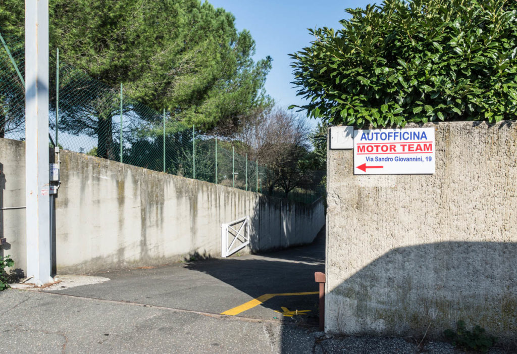 Ingresso officina Motor team Ingresso officina Motor team