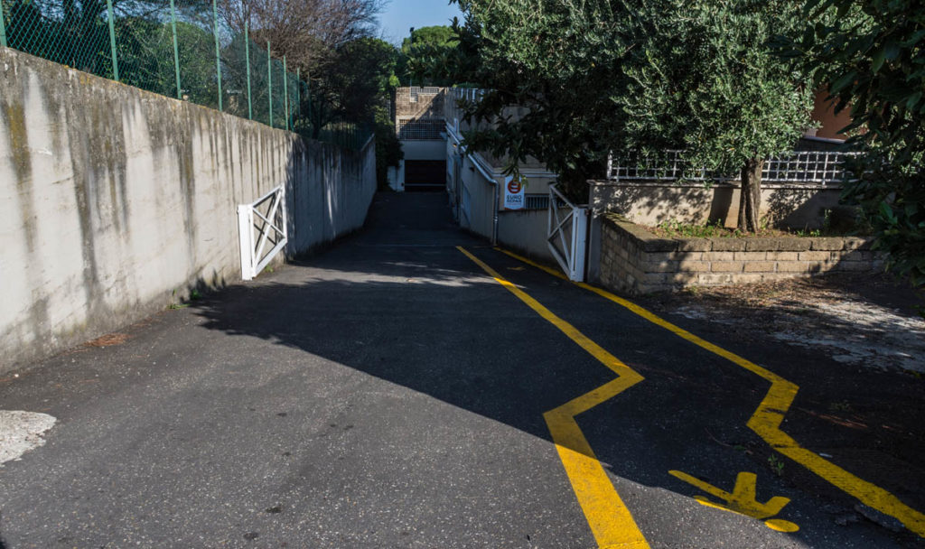 Ingresso officina Motor team Ingresso officina Motor team