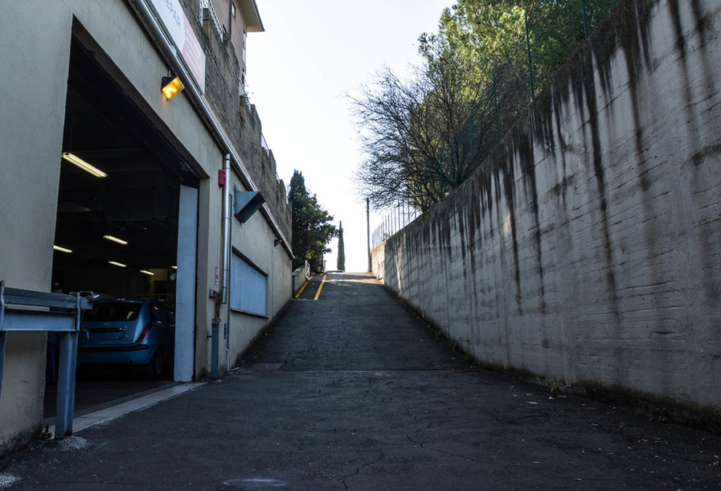 Ingresso officina Motor team Ingresso officina Motor team